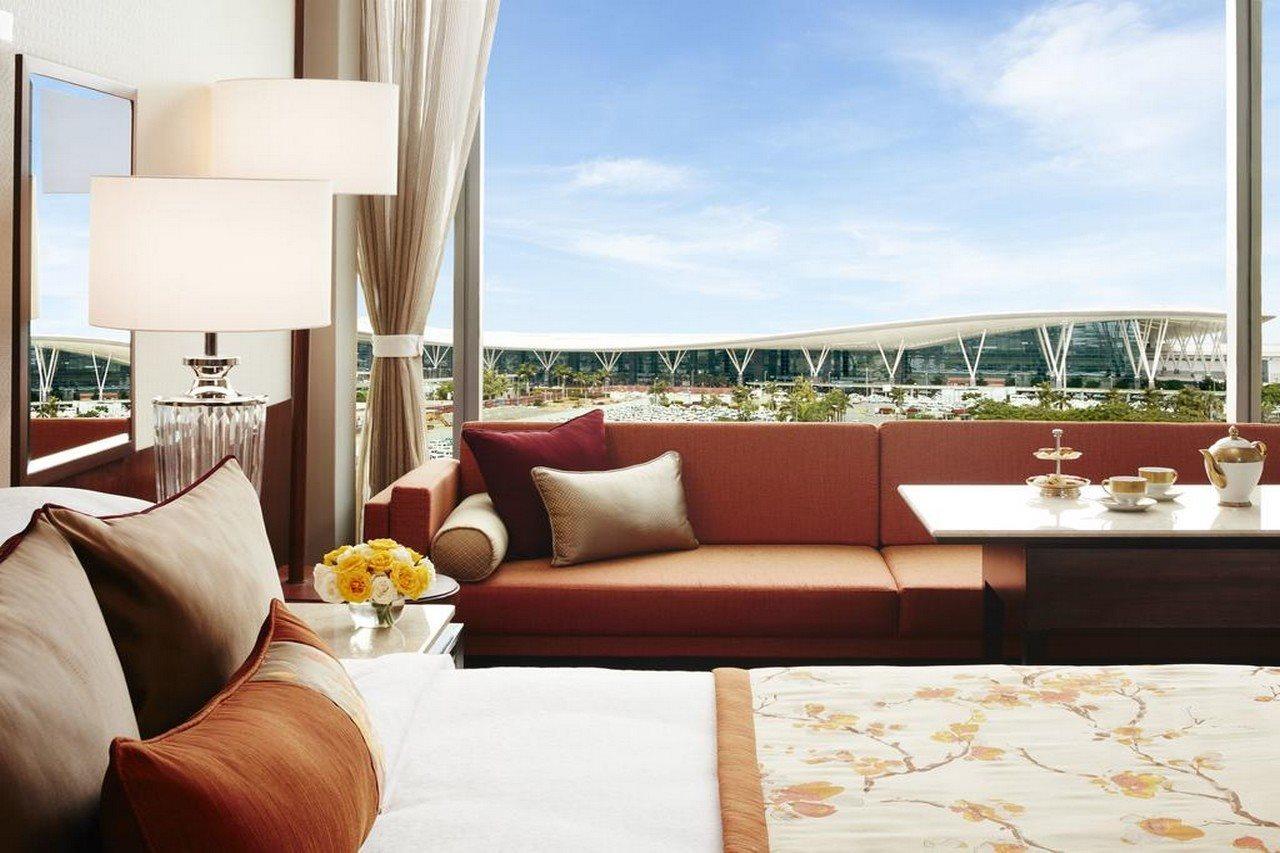 타지 방갈로르 Devanahalli 외부 사진 A suite at the hotel